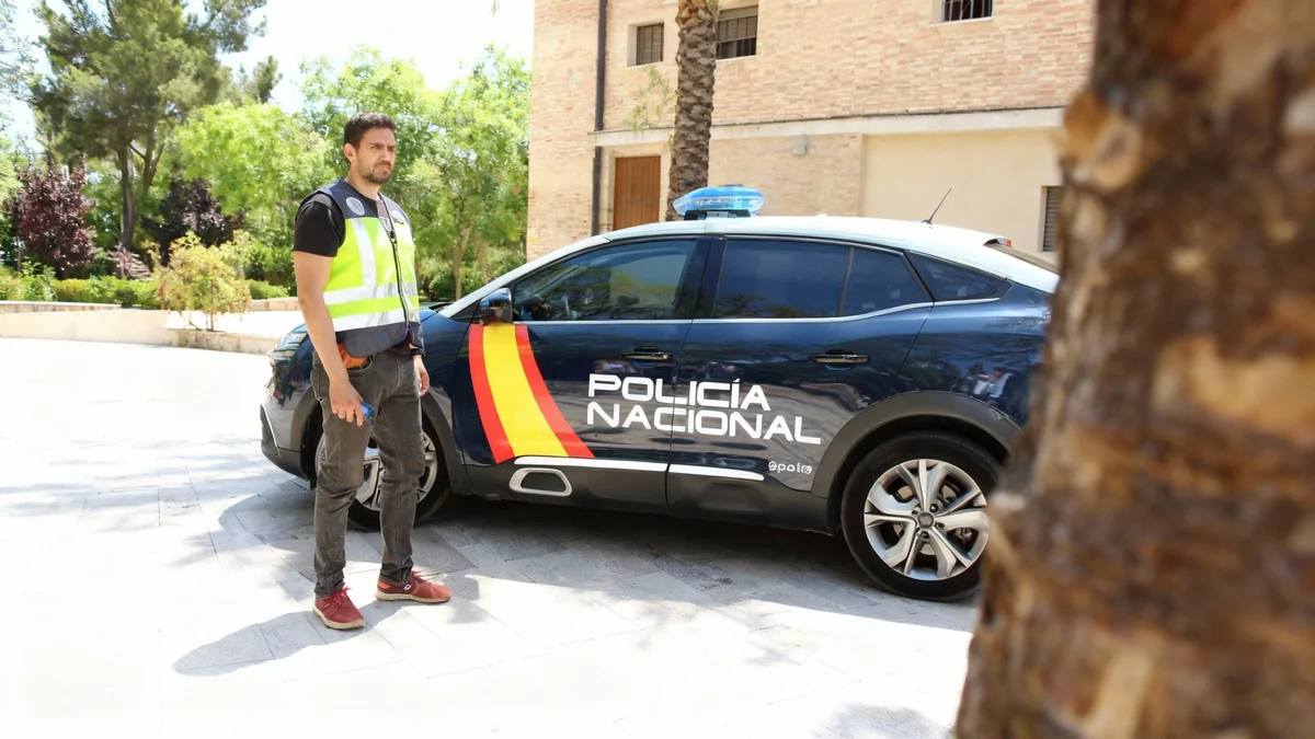 Prisión para un hombre por secuestrar a sus cuatro hijos y llevarlos a Argelia