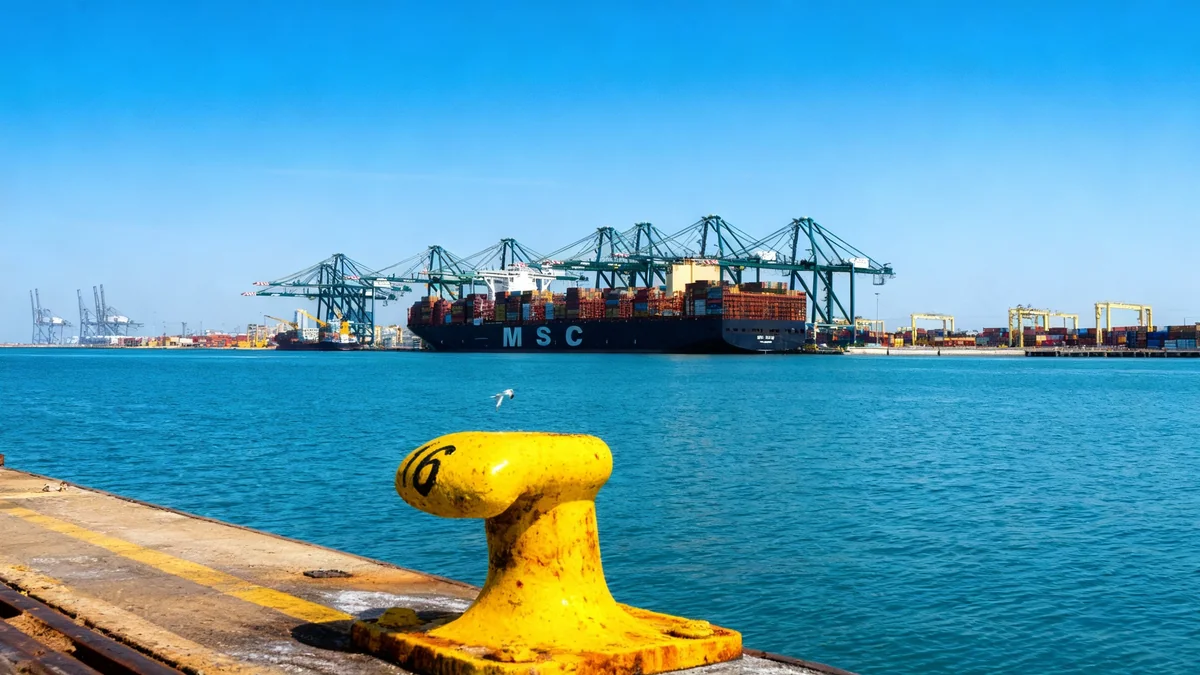 MSC dispara sus tarifas a Marruecos y refuerza a Valencia