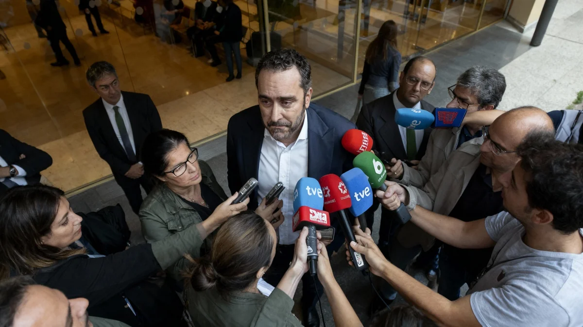 Aldama acusa a Ábalos de comprar un local en Valencia con dinero negro