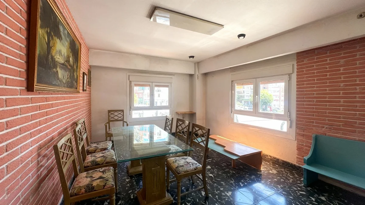 Oportunidad en Valencia: un piso de 4 habitaciones por 269.000€