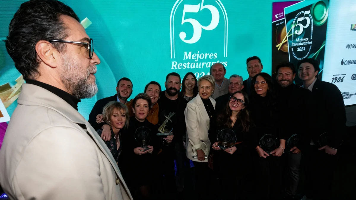 La guía '55 Mejores Restaurantes' celebra su décima edición