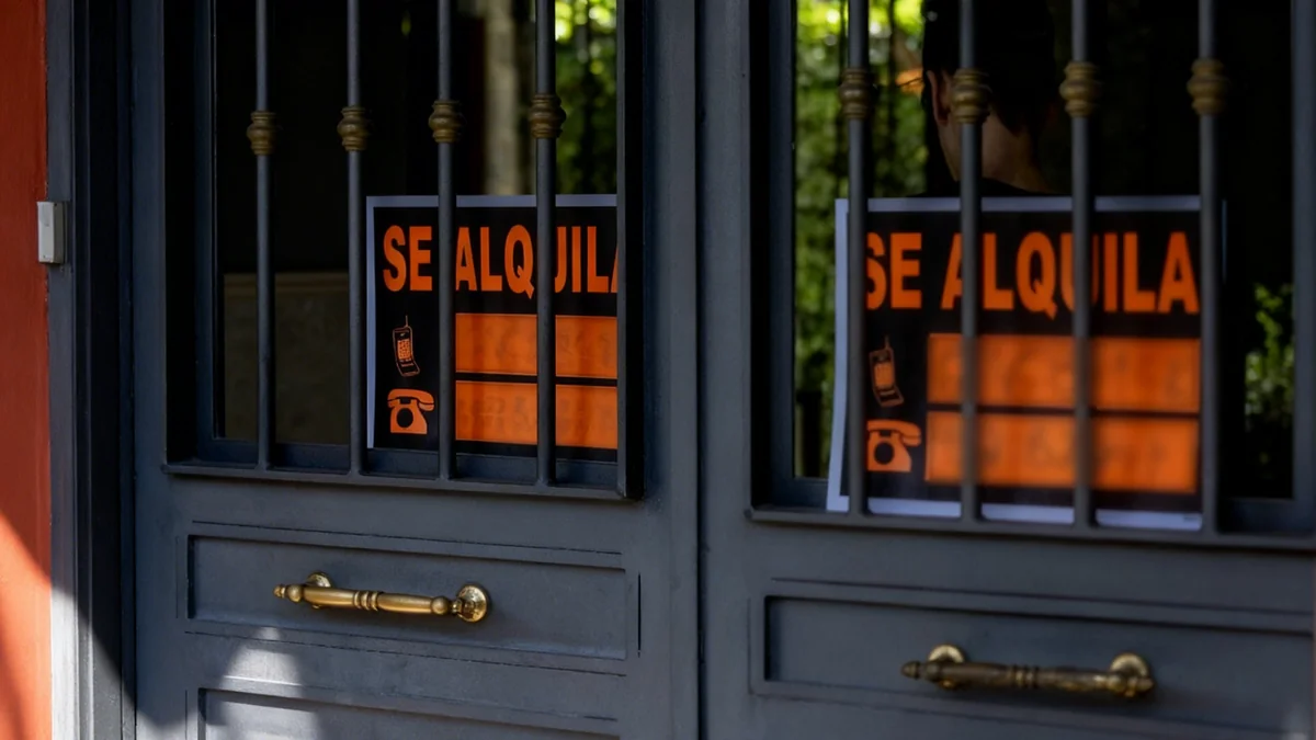 Enfermeras en Valencia: con sueldo fijo pero sin piso